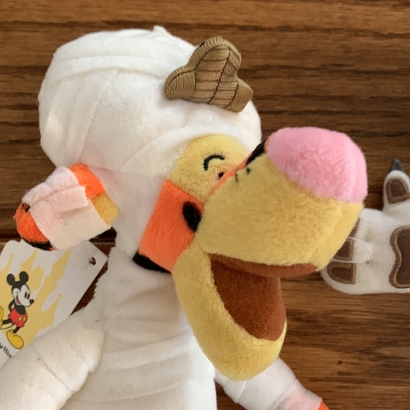 Walt Disney World Halloween Edition Mickey and Tigger beanies - Picture 8 of 12